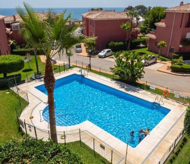 Puerto de la Duquesa Apartamento | 2308- 2bedrooms apt with stunning sea view-terrace