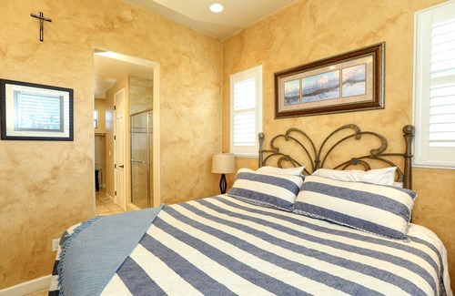 Downtown Condominio | 236 Ocean View 2 Bedroom Condo by RedAwning