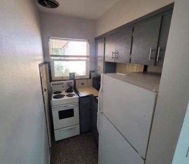 Crescent Lake Apartamento | 236G Studio Apt Near DownTown