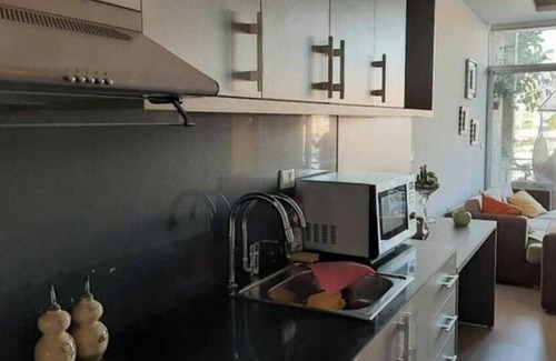 Safra Condominio | 24/7 elect. Silvia's romantic waterfront apartment