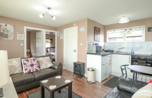 Chapel Saint Leonards Casa | 24 Cherry Park