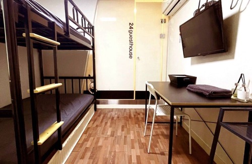 Sinchon-dong Casa | 24 Guesthouse Sinchon Avenuel