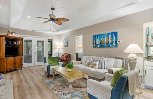 West Beach Casa | 24 Inlet Cove Cottage by Akers Ellis Rentals