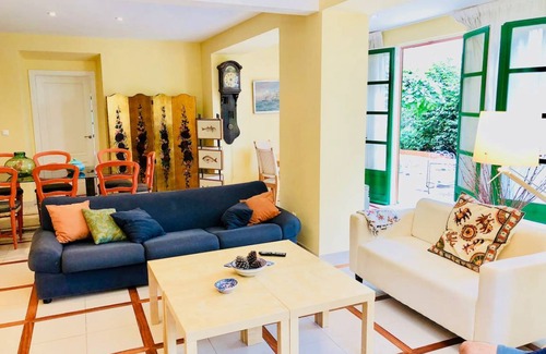 Covas Chalet De Esquí | 24 m² Chalet ∙ 4 habitaciones ∙ 9 personas
