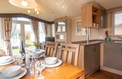 Mullacott Cabina | 24 Woolacombe Heights - 3 Bed - Sleeps 6 - TJS24WH