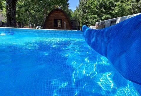 Le Chambon-sur-Lignon Alquiler De RV | 22 m² Caravana ∙ 2 habitaciones ∙ 4 personas