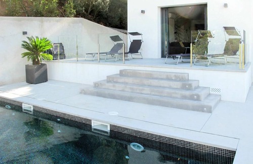 Begur Otro | 240 m² Alojamiento ∙ 7 habitaciones ∙ 14 huéspedes