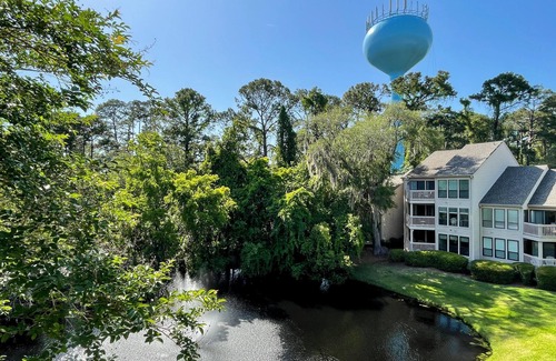 Sea Pines Casa | 2405 Lighthouse Tennis at The Sea Pines Resort