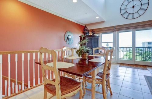 Ocean Cay Casa | 245 S Fletcher