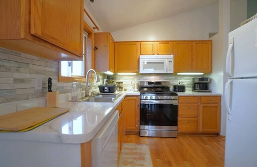 Shakopee Casa | 249) Perfect for larger groups!