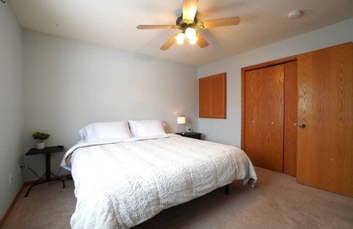 Shakopee Casa | 249) Perfect for larger groups!