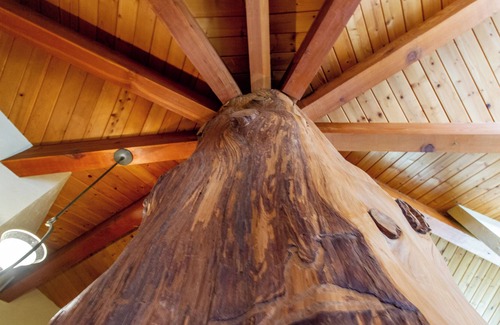 Midpines Casa | 25 Acres of private solitude. Close to Yosemite!