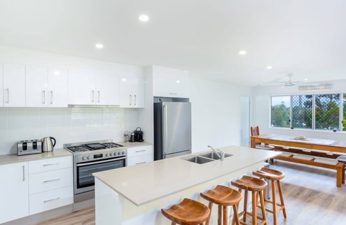 Rainbow Beach Casa | 25 Cooloola Drive - Rainbow Beach