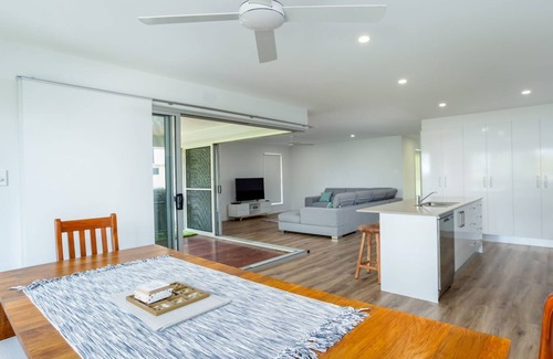 Rainbow Beach Casa | 25 Cooloola Drive - Rainbow Beach