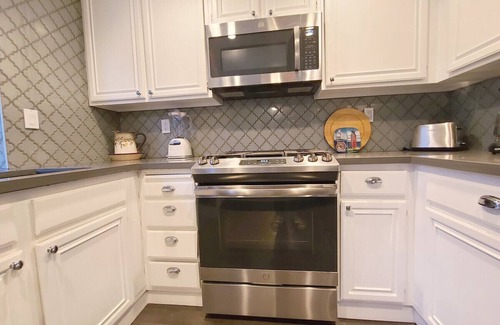 Mission Viejo Casa | 25%Disc Comforts of Home when Traveling 31 Days+
