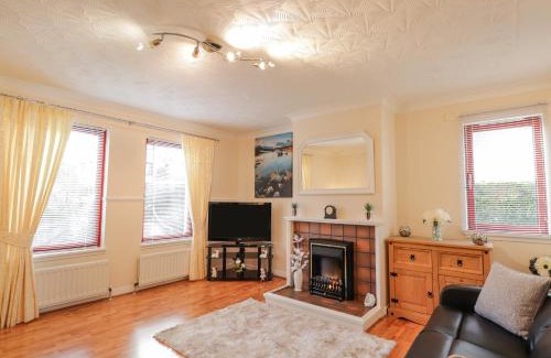 Nostie Casa | 25 Langlands Terrace