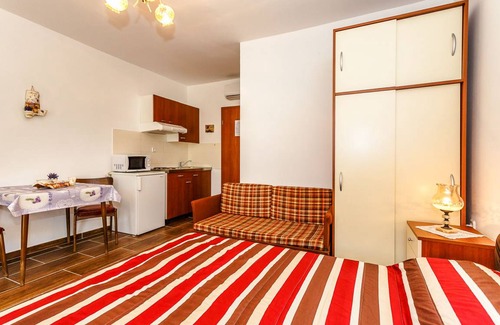 Malinska-Dubasnica Apartamento | 25 m² Apartamento ∙ 3 huéspedes