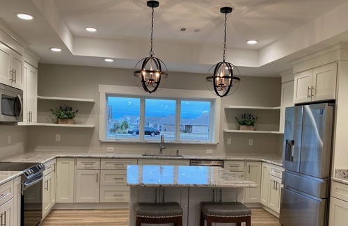 Florida Panhandle Casa | 25 min drive to Pcola Beach, Large home, Newly Remodeled