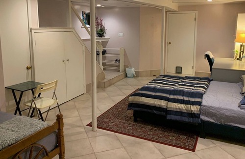 Murray Hill Casa | 25 min to airport and Manhattan 34th street