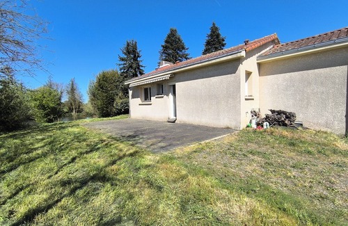 Saint-Leger-sous-Cholet Casa | 25 minutes from Puy du Fou: La maison du Lac