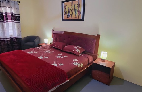 Winneba Casa | 25 minutes to Winneba Beach!! A quiet family suite with dining and living area.