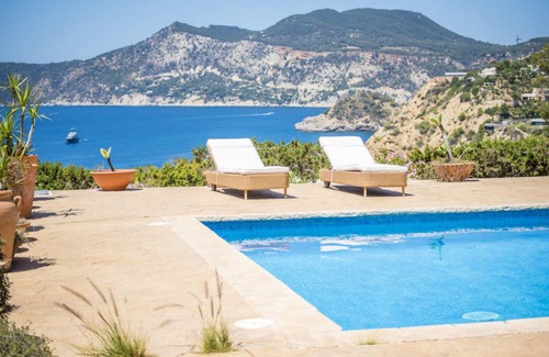 Sant Josep de sa Talaia Villa | 250 m² Villa ∙ 2 habitaciones ∙ 2 huéspedes
