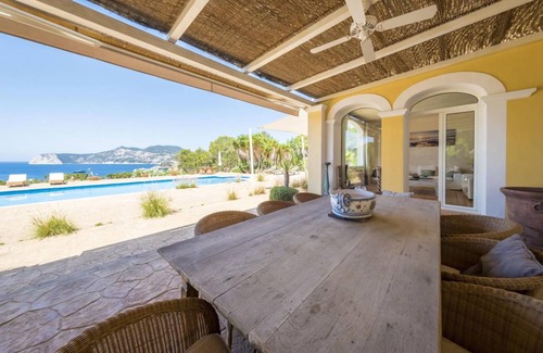 Sant Josep de sa Talaia Villa | 250 m² Villa ∙ 2 habitaciones ∙ 2 huéspedes