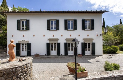 Cortona Apartamento | 250 m² Apartamento ∙ 3 habitaciones ∙ 6 huéspedes