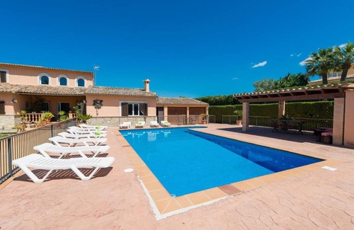 Es Garrovers Villa | 250 m² Villa ∙ 4 habitaciones ∙ 8 huéspedes