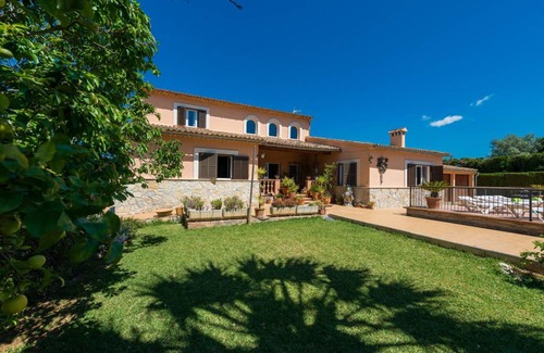Es Garrovers Villa | 250 m² Villa ∙ 4 habitaciones ∙ 8 huéspedes