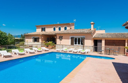 Es Garrovers Villa | 250 m² Villa ∙ 4 habitaciones ∙ 8 huéspedes