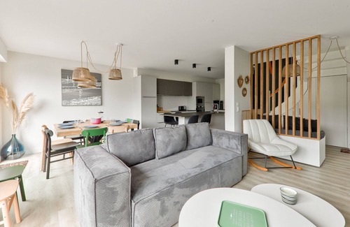 Arzon Chalet De Esquí | 250m de la playa - Casa grande para 8 personas