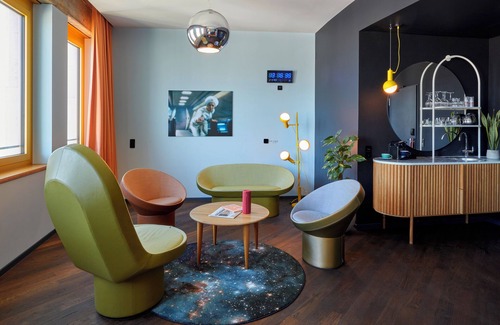 Altstadt-Nord Hotel | 25hours Hotel The Circle