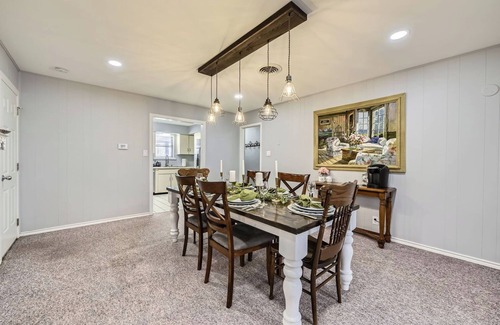 Haltom City Casa | 25min from Ft. Worth Stock Show & Rodeo, area attractions
