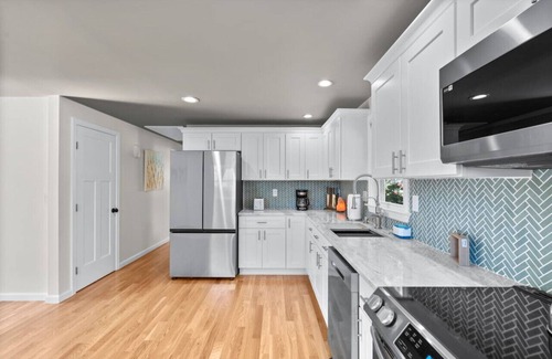 Plainville Casa | #26 Beautifully Renovated 2 BR Home