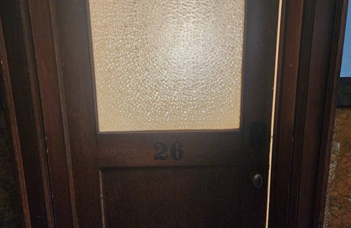 Lorain Apartamento | #26 Downtown Apartment with city views