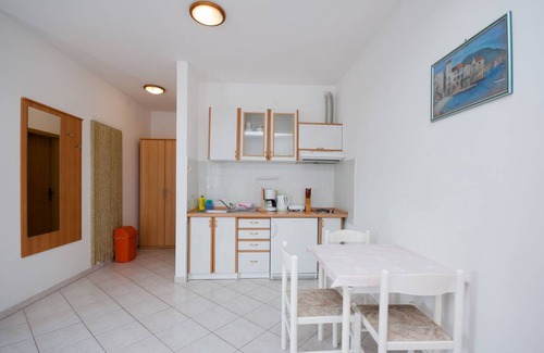 Novi Vinodolski Apartamento | 26 m² Apartamento ∙ 3 huéspedes