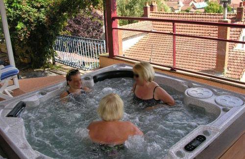 Saint-Eloy-les-Mines Cama Y Desayuno | 26 m² Bed & Breakfast ∙ 2 huéspedes