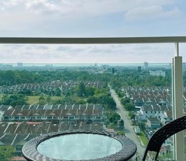Taman Mount Austin Apartamento | 26 - The Nordic Grey Suites at Mount Austin, JB