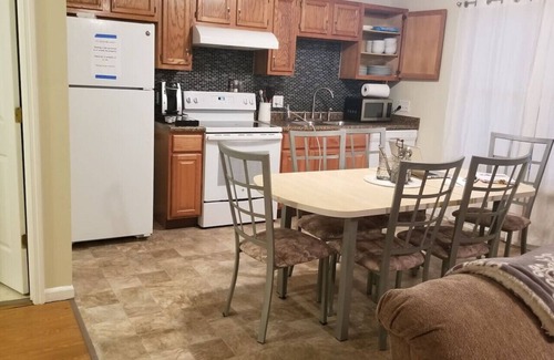 Monroe Casa | 260 Overbrook · Jason's Attached home