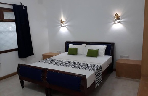 Zanzibar Town Hotel | 27 Cafe Zanzibar Airport Hotel