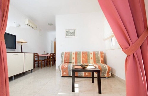 Rogoznica Apartamento | 27 m² Apartamento ∙ 1 habitación ∙ 4 huéspedes