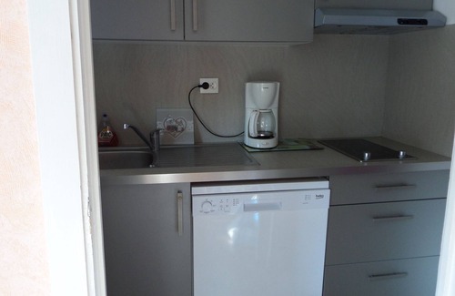 Roquebrune-Cap-Martin Apartamento | Estudio de 27 m2 + logia de 7 m2, estacionamiento privado, vista lateral al mar, 100m mar