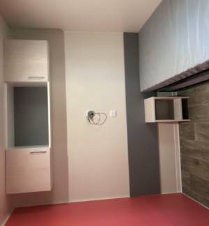 Sainte-Nathalene Alquiler De RV | 270 ft² Mobile home
