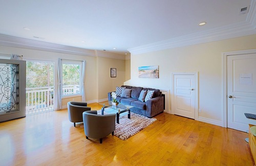 Belmont Casa | 2702 Monte Cresta Dr