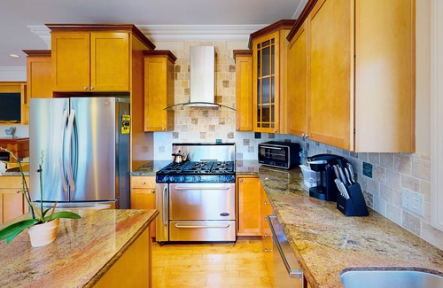 Belmont Casa | 2702 Monte Cresta Dr
