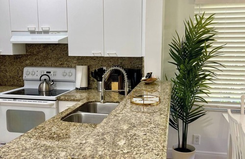 Mission Bay Apartamento | 270C - Modern & Bright 3 Bedroom Apt in Boca Raton