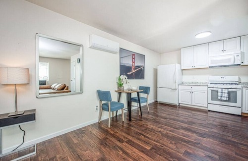 Fresno Casa | 2730 W Bullard Back Studio · Totally New Awesome ★ North Fresno Back Studio