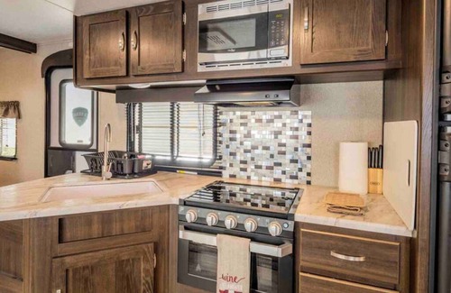 Fresno Casa | 2730 W Bullard RV · Brand New RV Travel Trailer ★ Wi-Fi With Hook-ups
