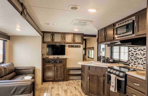 Fresno Casa | 2730 W Bullard RV · Brand New RV Travel Trailer ★ Wi-Fi With Hook-ups